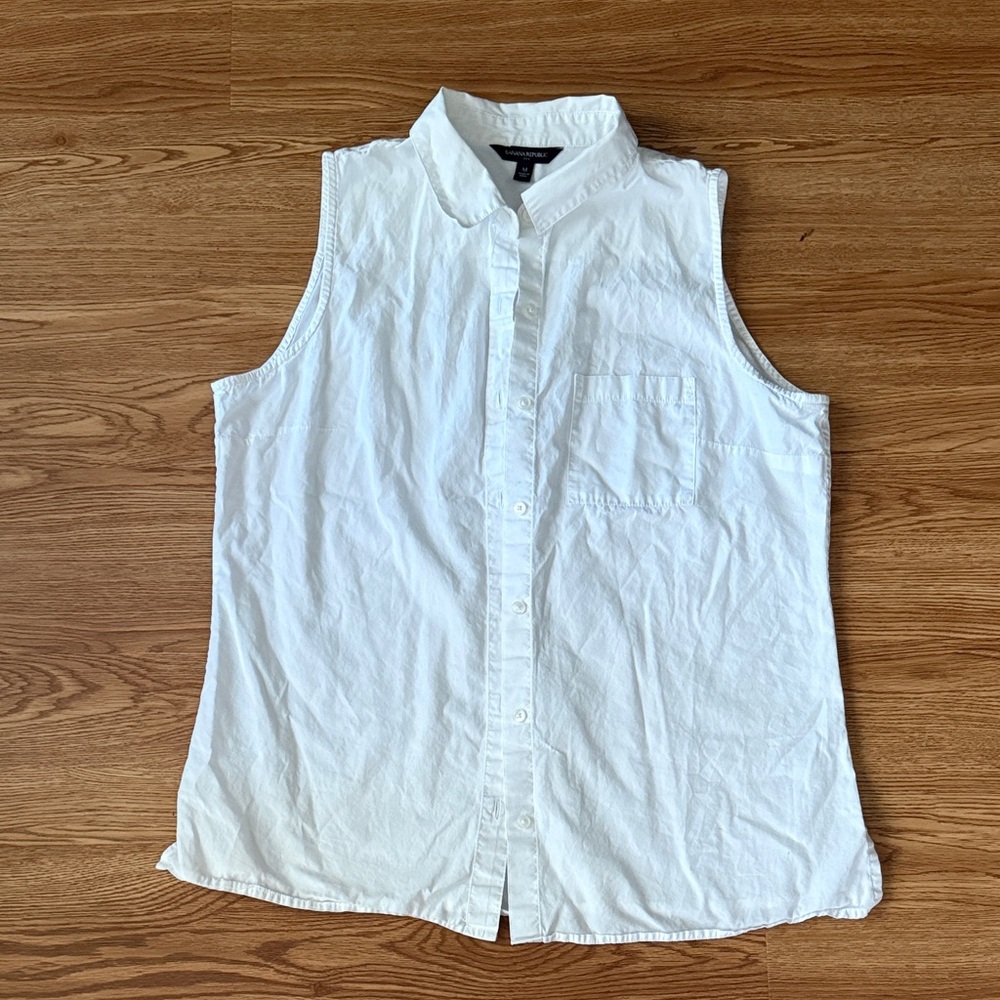 Banana Republic Cream Sleeveless Top
